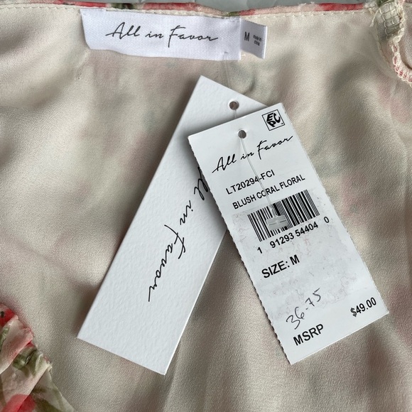 Puff Sleeve Crop Blouse Peplum Top Floral All in Favor Size Medium - Picture 6 of 9